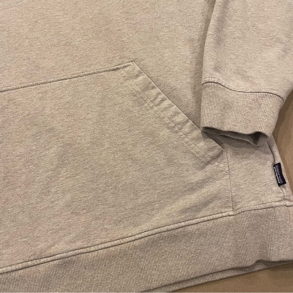 Patagonia Men’s Fitz Roy Bear Midweight Hoodie Size Medium - Picture 5 of 11